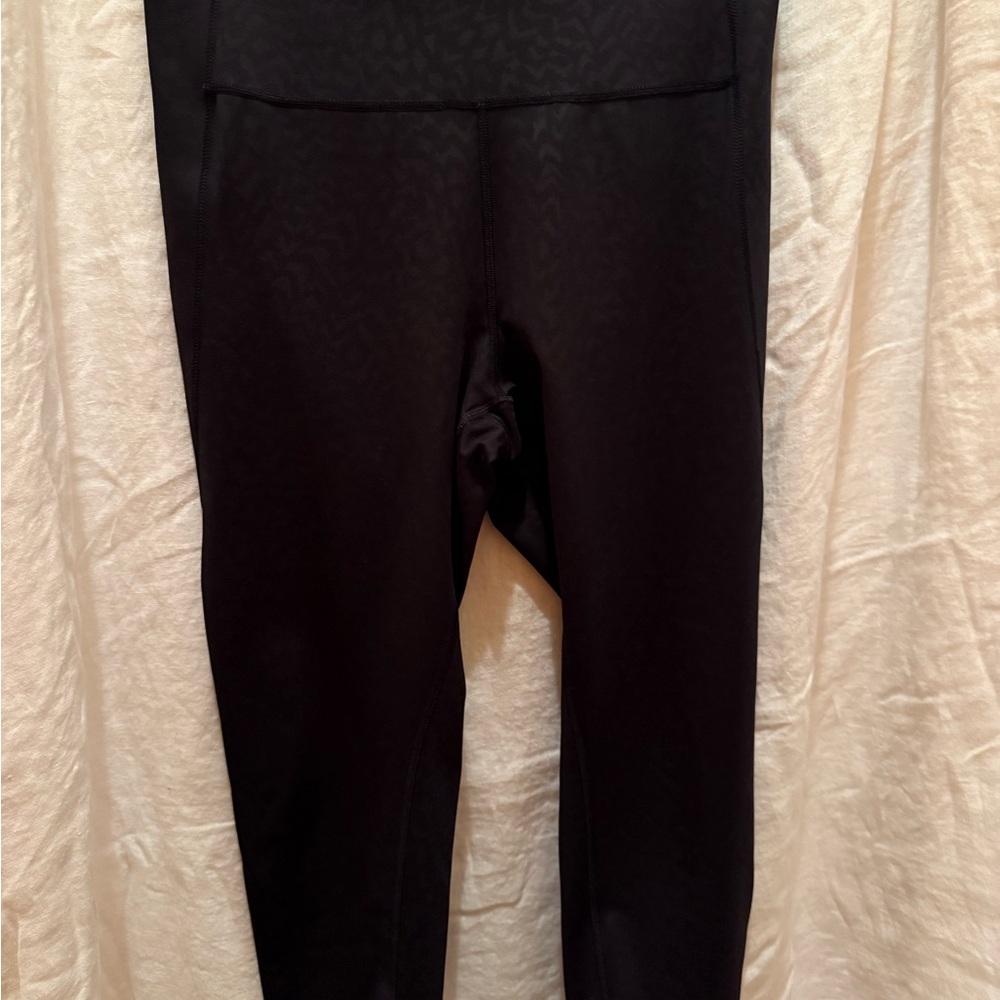 GAP Black Recycled Power Leggings